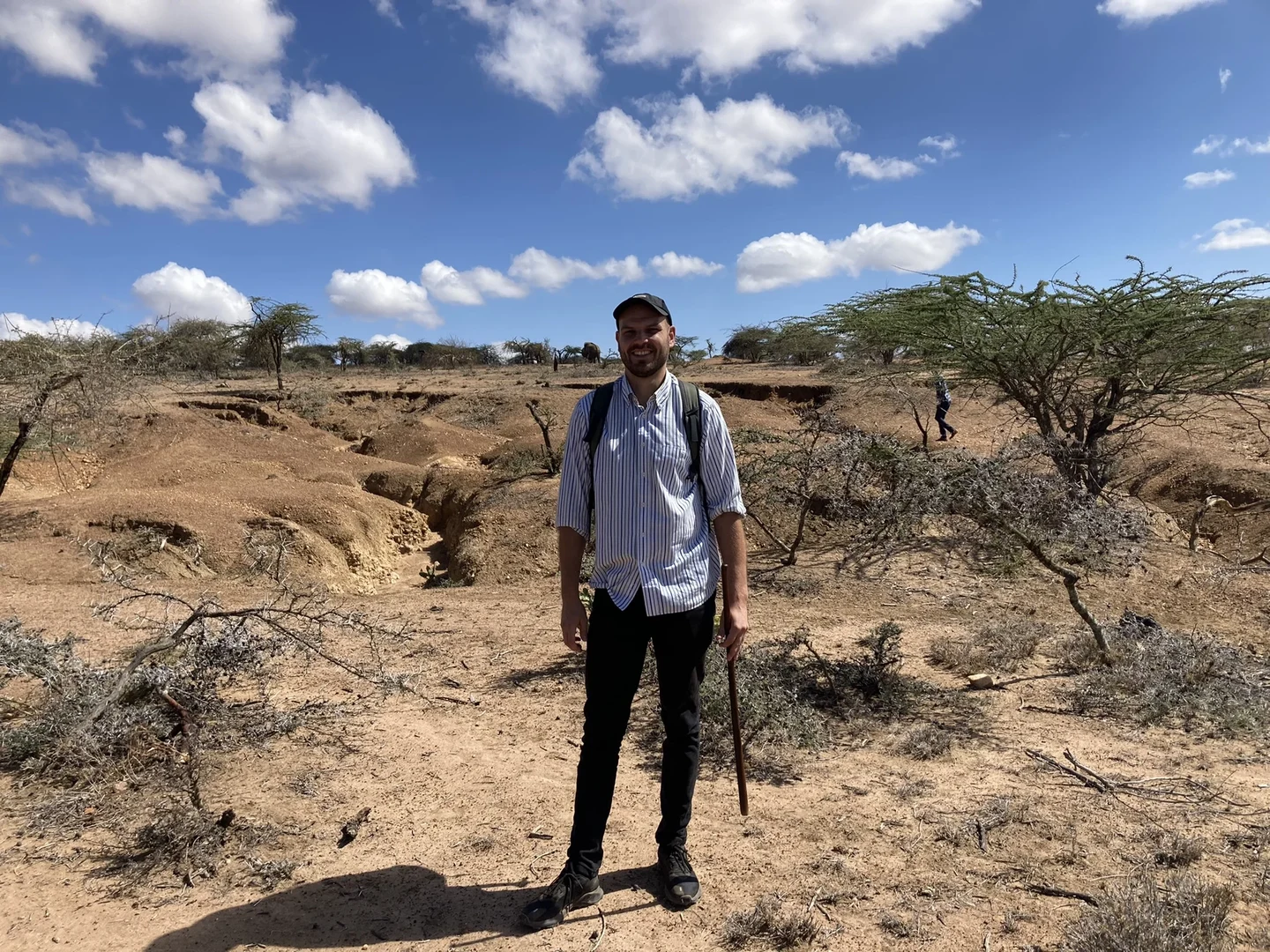 Arne Rieber während seiner Feldforschung in Kenia