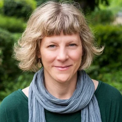 Prof. Lisa Schipper