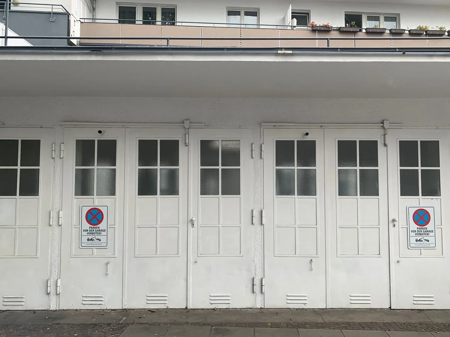 Eingang des BACK:LABs